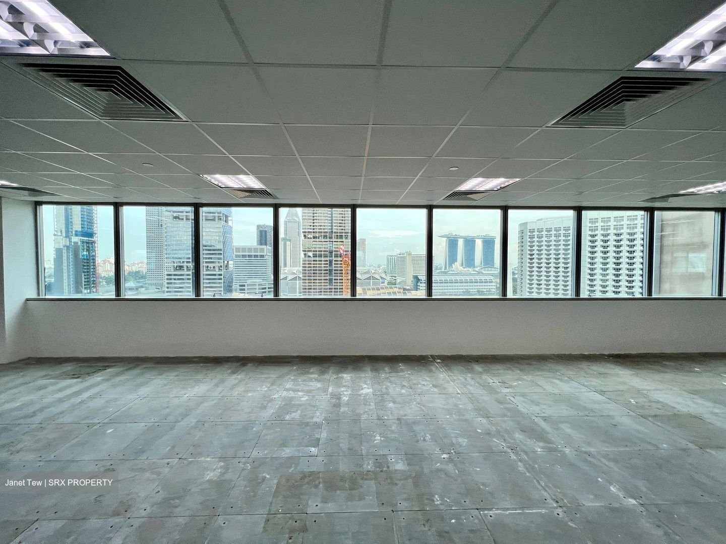 Odeon Towers (D7), Office #457514031
